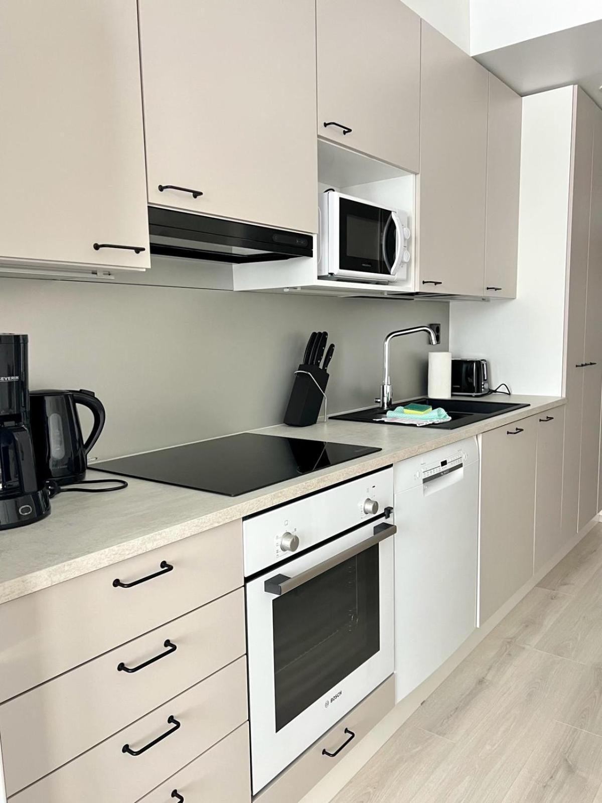 Kotimaailma Apartments Tervapaeaesky I オウル エクステリア 写真